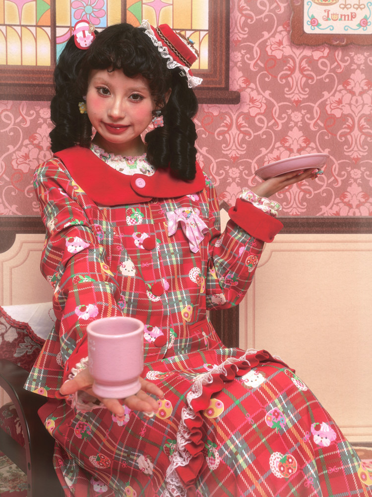 Lutra Jump l l l〕 оригинал красный сугэлань костюм пальто & торт половина юбки длинный рукав Пакет для девушки 