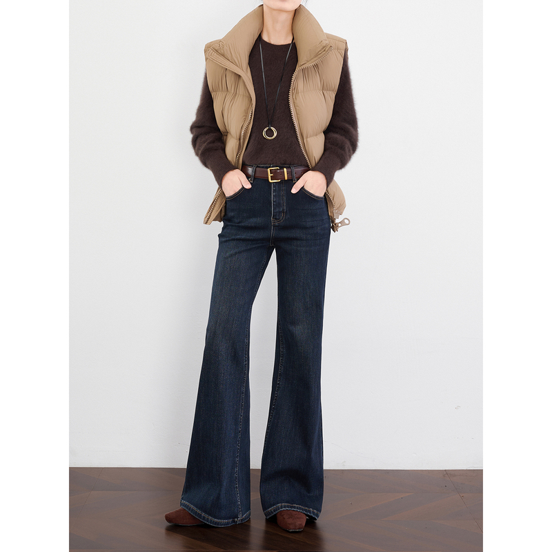 Zheye【Leg-Slimming Supermodel Pants】High-Elasticity, Leg-Lengthening, Slightly Flared Jeans for Women, Spring 2026, Slimming Bell-Bottom Pants