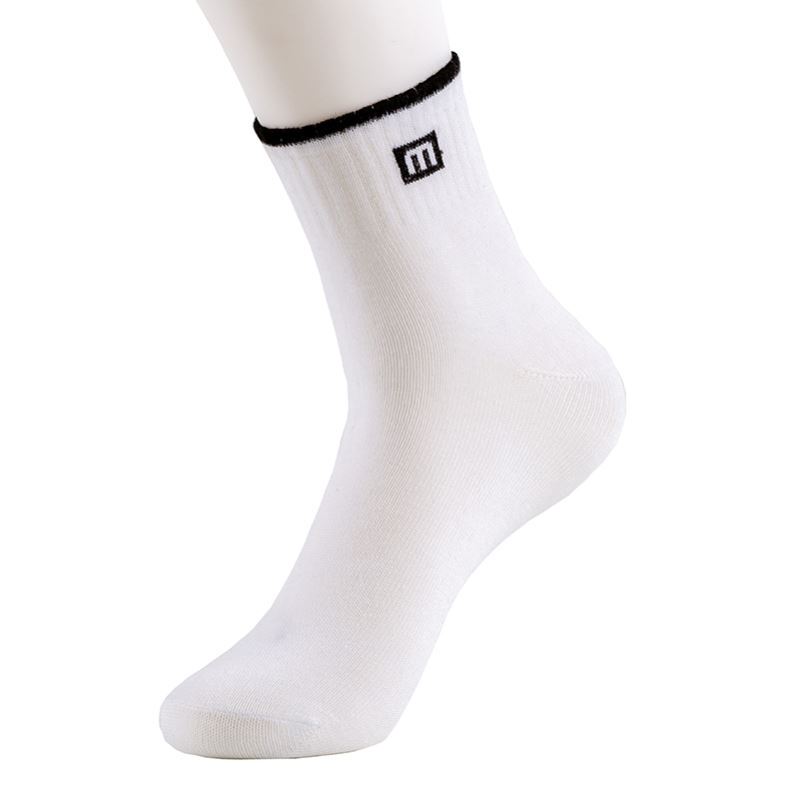 New Product: 100 Pairs of Disposable Socks, Mid-Calf Length Socks for Men, No-Wash Short Socks, Foot Bath Black and White Solid Color Cotton Socks Wholesale New Product: 100 Pairs of Disposable Socks, Mid-Calf Length Socks for Men, No-Wash Short Socks, Foot Bath Black and White Solid Color Cotton Socks Wholesale