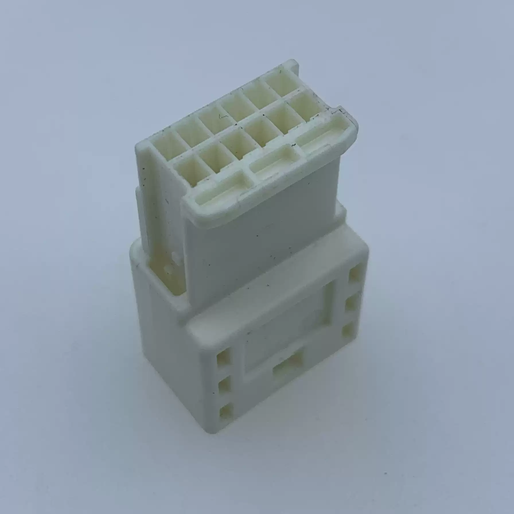 原装汽车连接器护套外壳12孔2403198-1/2400596-1线束插头现货