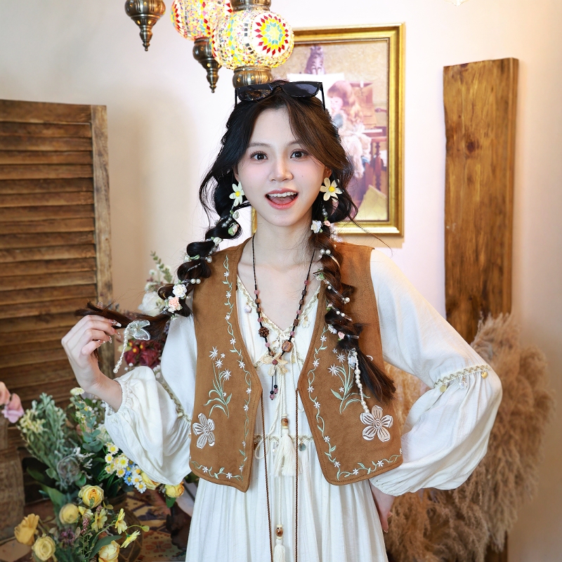 Bohemian Retro Embroidered Flower Tassel Vest, Yunnan Travel Photo Shoot Outfit, Vest with Skirt and Top