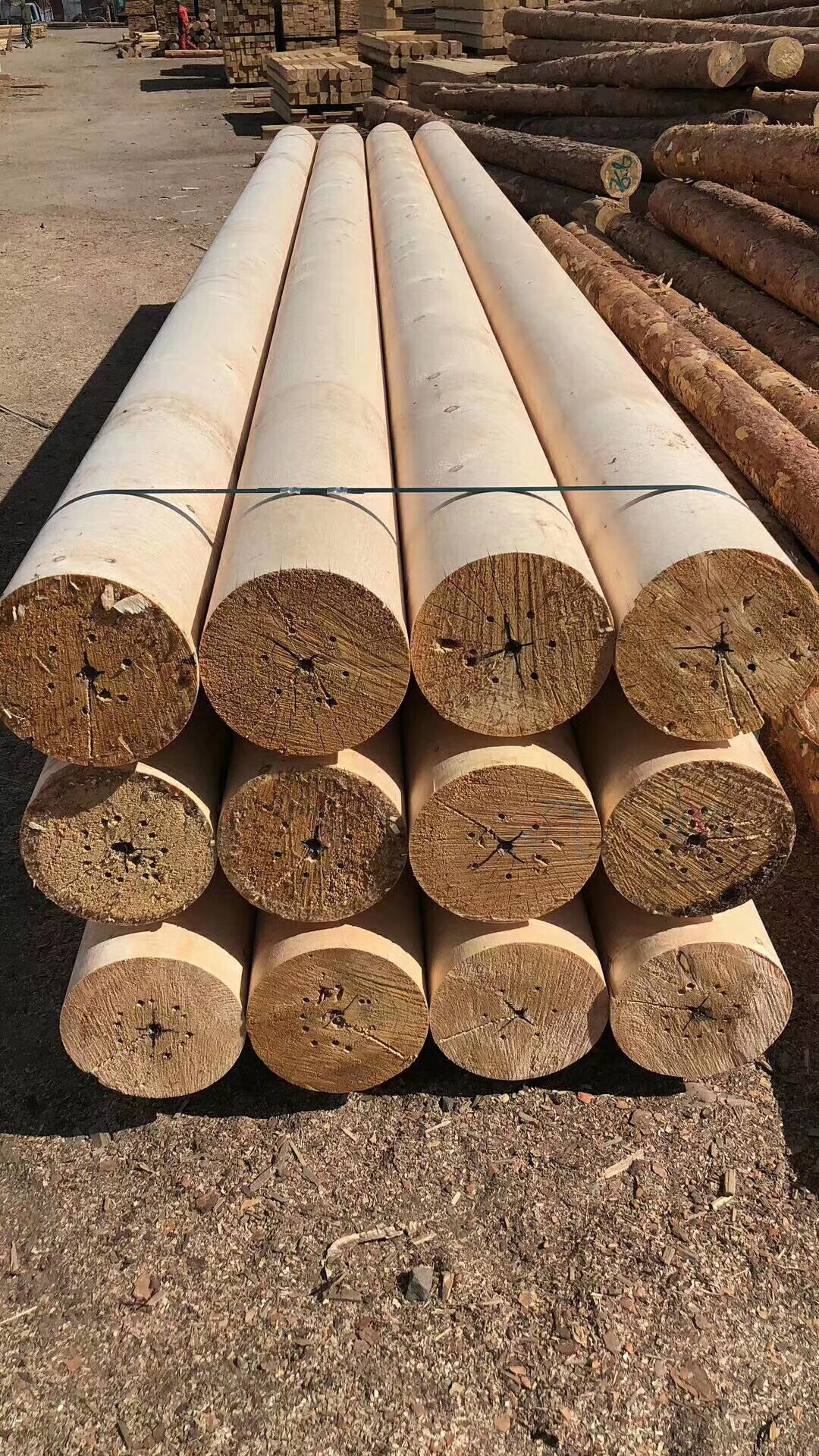 Citi Pine Carbonated Aging Room Beam Solid Wood Cylindrical Subcedar Wood Log Outdoor Embalming Wood Round Wood Head Post Square Strips