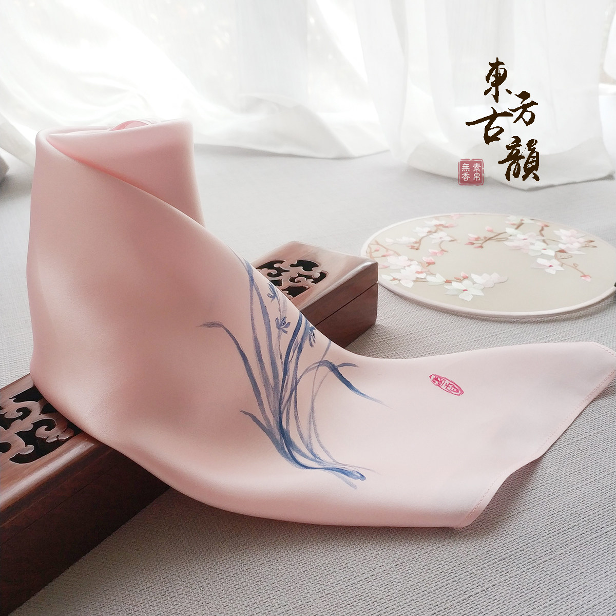 Vegetarian and silk without incense Chinese ancient windy hand painted orchid real mulberry silk spring 100 lapped with a thin suit and a hair side scarf