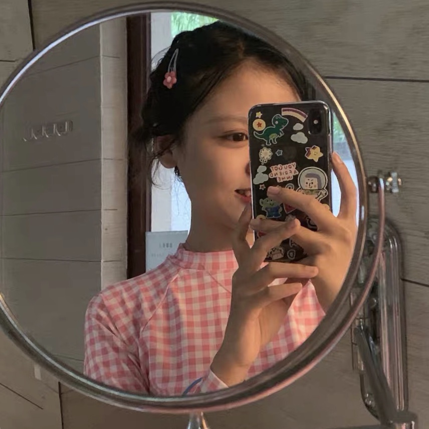 2020 new hot spring swimsuit female Korean ins wind small fresh plaid girl small chest conservative two-piece swimsuit