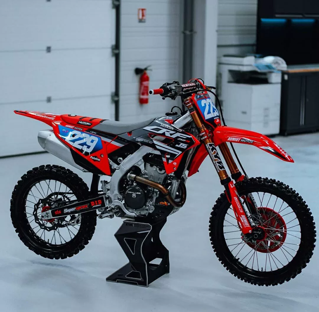 Импортированная Yamaha Magic 250CC Горный внедорожник Boshier CQR Rally Радио Мотоцикл
