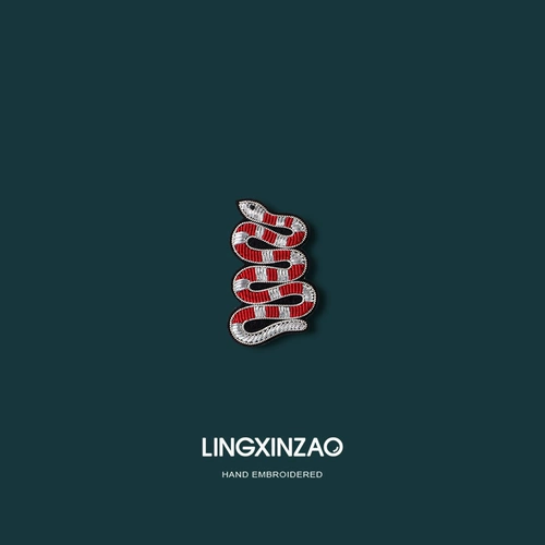 Оберег на день рождения, высококлассная изысканная брошь, костюм ручной работы, булавка, аксессуар, с вышивкой, подарок на день рождения