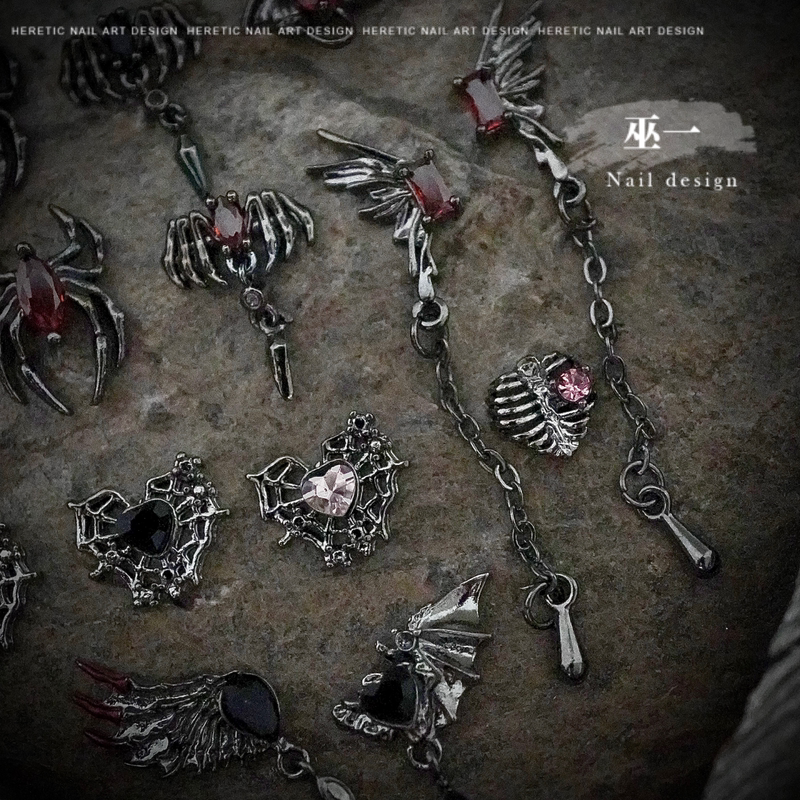 Wuyi Nail Gothic Dark Style Halloween Niche Heart Devil Wings Spider Nail Art Decorations