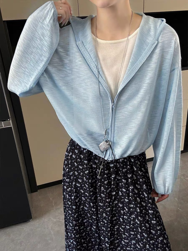 2025 New Summer Fashion Hooded Zipper Knitted Cardigan Women's Loose Slimming Look Versatile Top Trendy 2025 New Summer Fashion Hooded Zipper Knitted Cardigan Women's Loose Slimming Look Versatile Top Trendy