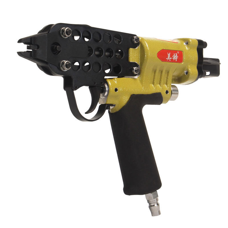 Metz pneumatic C-type chicken cage punching gun cage decorated with pigeon cage pigeon cage