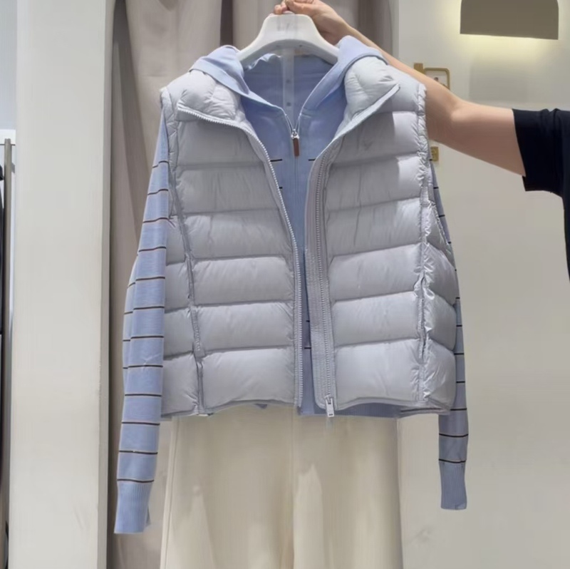 The Same Style as in the Mall, 2026 Autumn and Winter New Fashion Versatile Casual Loose Slimming down Vest for Women 180171