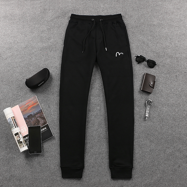 Autumn and Winter Men's Slim-Fit Jogger Pants, Cuffed Harem Pants, Trendy Brand Sweatpants, Men's Classic Pure Black Casual Pants