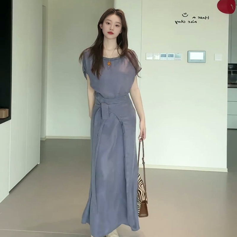 Especially Beautiful, Waist-Cinching Mini Dress with a Relaxed Feel, Haze Blue Batwing Sleeves, Elegant Waist-Defining Dress for Women, 2026 New Style Especially Beautiful, Waist-Cinching Mini Dress with a Relaxed Feel, Haze Blue Batwing Sleeves, Elegant Waist-Defining Dress for Women, 2026 New Style