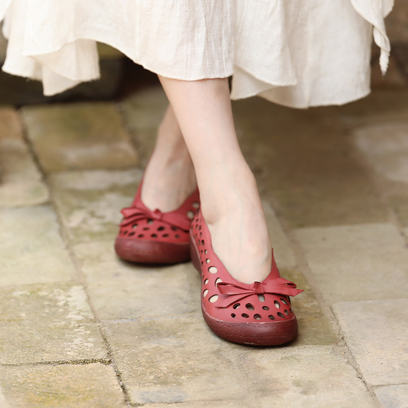 Detoxing home with cute talent clear sheep leather hollowed-out butterfly knots shoes retro summer new genuine leather sandal women summer