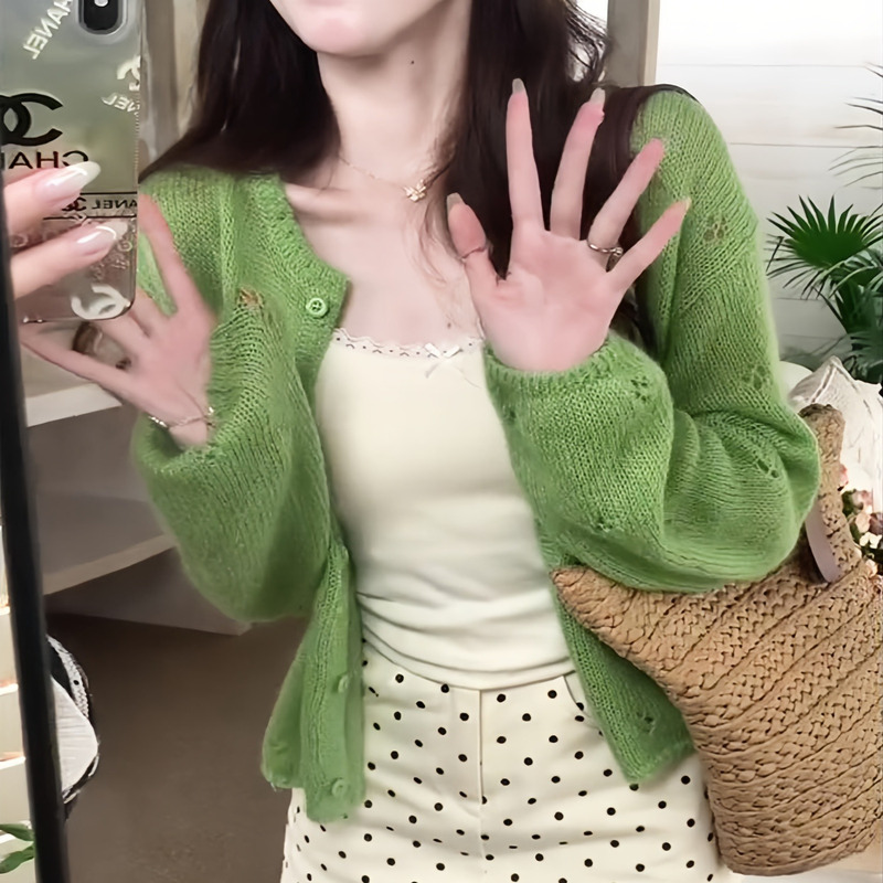 Korean-Style Gentle Floral Hollow-Out Green Knitted Cardigan for Women, 2026 Spring New Niche Soft Sweater Jacket