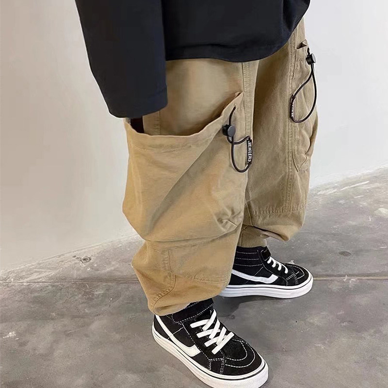 Children's pants in the children's pants in the new pants of the children's pants in the spring and autumn 2023