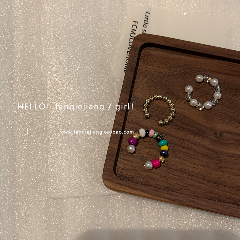 Three Loaded Pearls No Pain Ear Clip Ear Bone Clip Without Earthy Hole Woman Retro Port Taste Lukewarm Breeze Small Crowdclamp Type Earrings