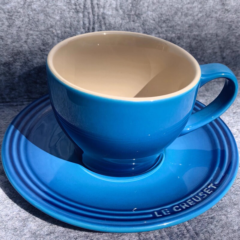 French Le Creuset Stoneware Coffee Cup, Tapered Cup, Cappuccino, Brown Bear, Pokémon, Stackable Cup French Le Creuset Stoneware Coffee Cup, Tapered Cup, Cappuccino, Brown Bear, Pokémon, Stackable Cup