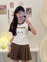 Designed with interesting towel embroidery and cute cartoon short-sleeved womens summer American retro slim-shoulder short top