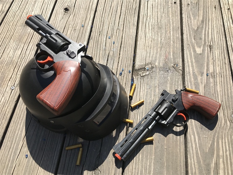 Phần sinh tồn của Jedi Súng ngắn đơn Revolver có thể được trả lại COS trang trí tường mô hình đồ chơi trẻ em để lấy đồ chơi cho trẻ em