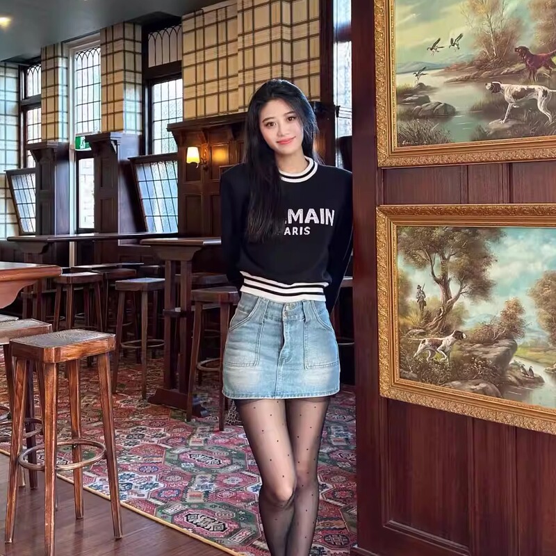 Spring New Product Visbalman Short Color-Blocked Loose Pullover Letter Jacquard Long-Sleeved Knit Top for Women