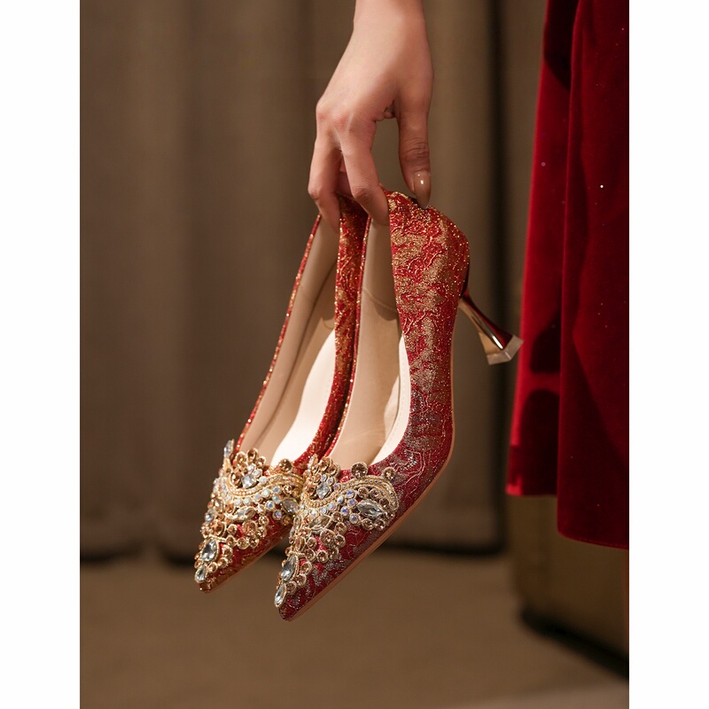 Red Engagement High Heels for Women 2026 New Style Stiletto Heels That Are Comfortable for the Feet, Suitable for Chinese-Style Xiuhe Dress, Can Be Worn in Two Ways for the Bride
