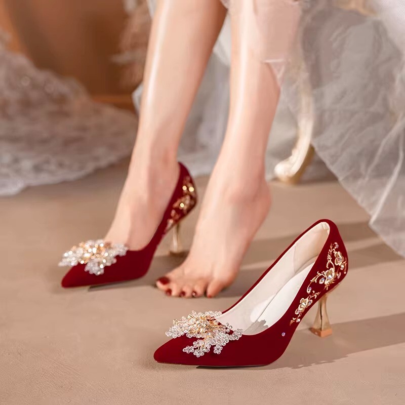 Red Xiuhe Wedding Shoes for Women 2026 New Style Wine Glass Heel Chinese Embroidery Bridal Shoes for Toast Dress High Heels That Are Not Tiring for the Feet Red Xiuhe Wedding Shoes for Women 2026 New Style Wine Glass Heel Chinese Embroidery Bridal Shoes for Toast Dress High Heels That Are Not Tiring for the Feet