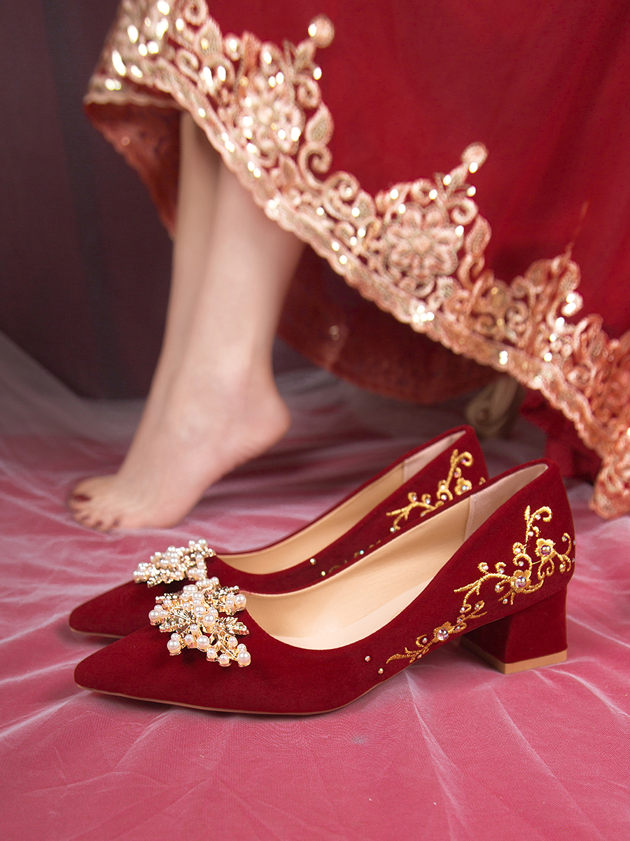 Wedding Shoes Bridal Shoes Show and wedding dress Two wearing 2023 New Chinese red pointed High heels woman pregnant woman-Taobao