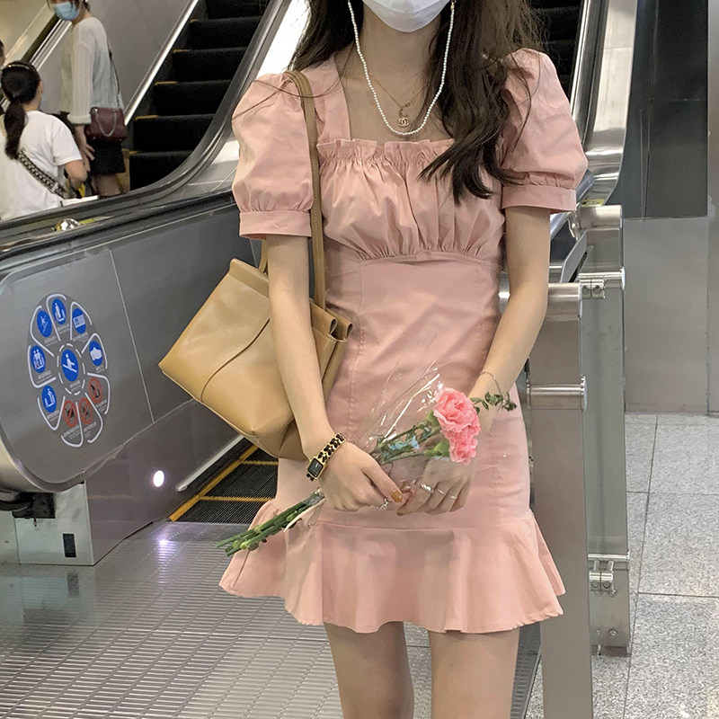 Gentle wind pink square neck pleated puff sleeves dress women's summer 2022 new high-rise ruffled short skirt