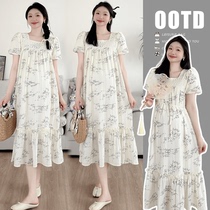 2024 new summer style pregnant women’s French antique bamboo leaf charm lace stitching pink and blue slimming mid-length dress