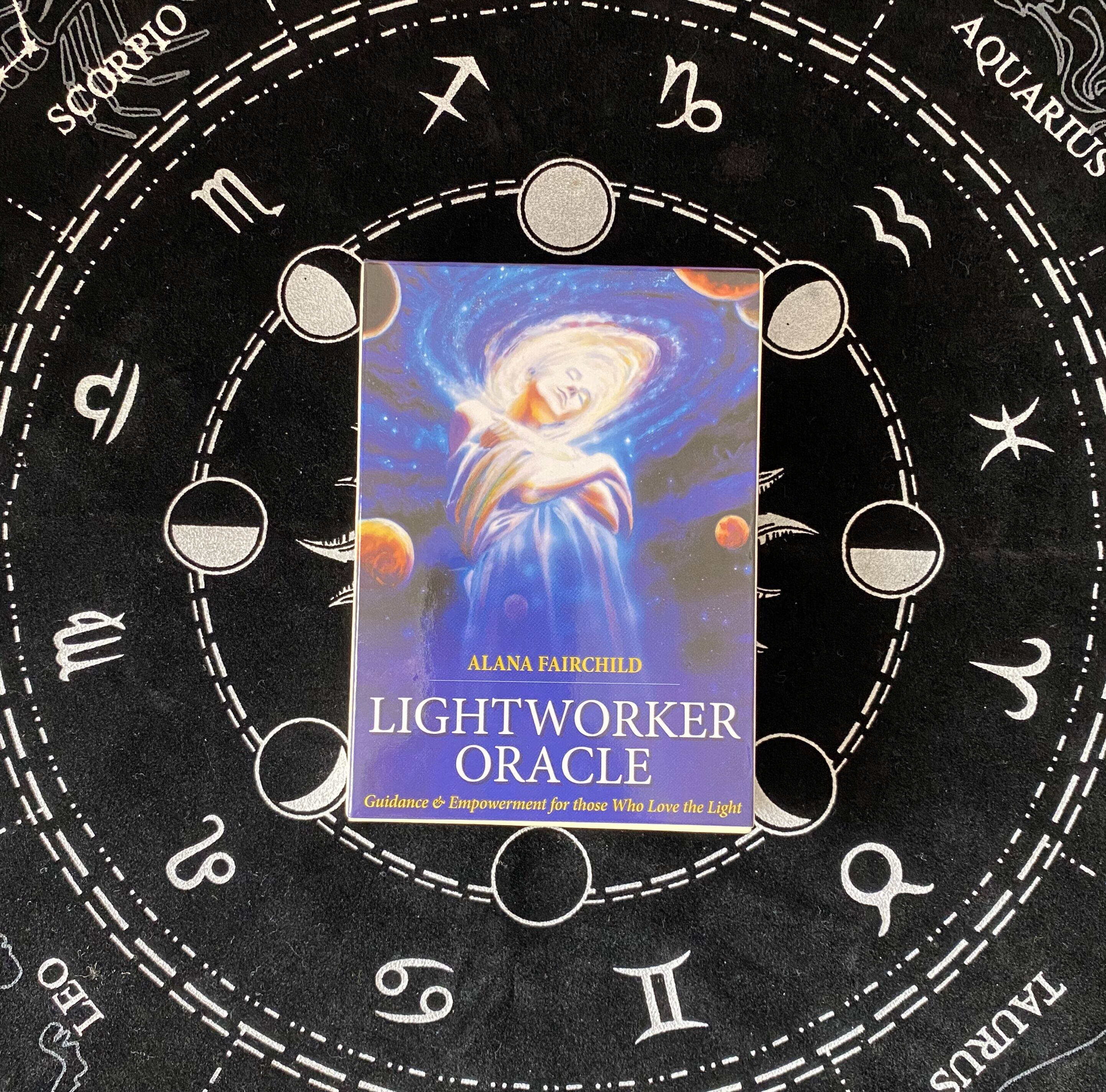 塔罗占卜系列 Lightworker Oracle 光之工作者神谕卡英文卡牌送中文翻译 Fhsjp