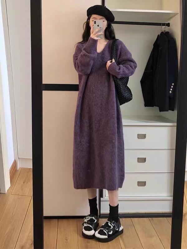 Purple French-Style Knitted Dress for Women, Autumn and Winter 2026 New Style, High-End, Lazy Style, Thick Sweater Long Dress Purple French-Style Knitted Dress for Women, Autumn and Winter 2026 New Style, High-End, Lazy Style, Thick Sweater Long Dress