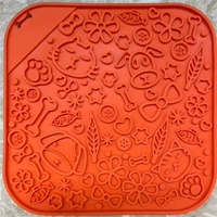 Оранжевый животный лес