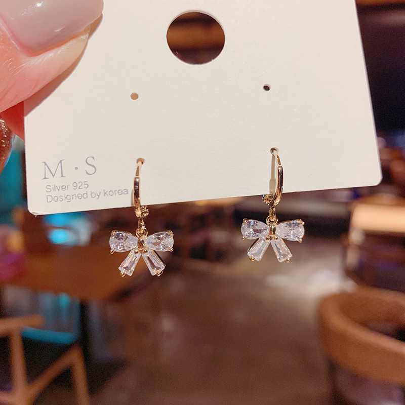 Japan and Korea Shift Zircon Butterfly Butterfly Butterfly Closed 2022 New Tide Red Earring Earrings Small Earring Small