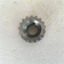Applicable to Suzuki King GS125 Prince GN125 crankshaft gear clutch transmission gear driving gear