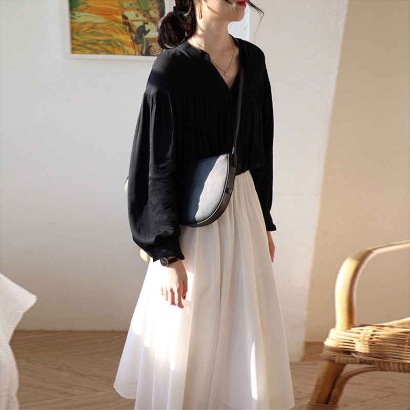 In 2023, the new spring girl's sweet girl net red gas goddess two sets of dress in spring and summer