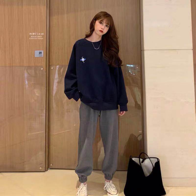 The new winter women's clothing in 2021 is a small cold wind girl very fairy fragrance professional two-piece suit.