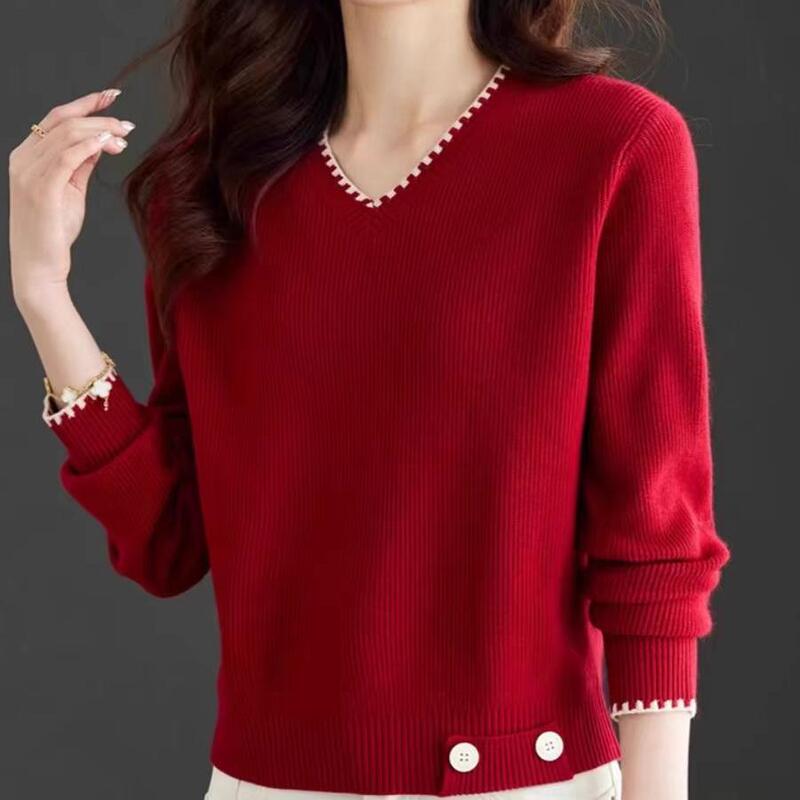 V-Neck Red Sweater for Women, Autumn and Winter, Petite Size, Autumn Clothing, 2024 New Style, Mother's Sweetheart Neckline Top, Knitted Blouse
