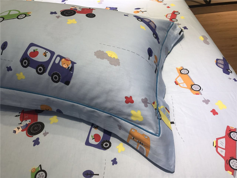 Cotton trẻ em giường bốn mảnh cotton boy boy phim hoạt hình khăn trải giường quilt cover 1.2 m1.5 mét