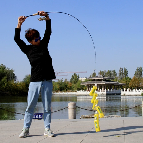 2023 New Luya Pole может выдвигать и сжимать ручку, прямая ручка, бросание с одним полюсом углеродного морского полюса подлинное