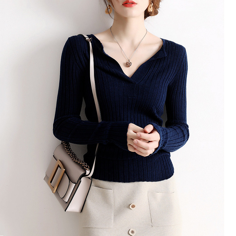 Autumn and winter new delicate soft 80 Merino wool knit leggings long sleeves V-neck show thin sweater woman