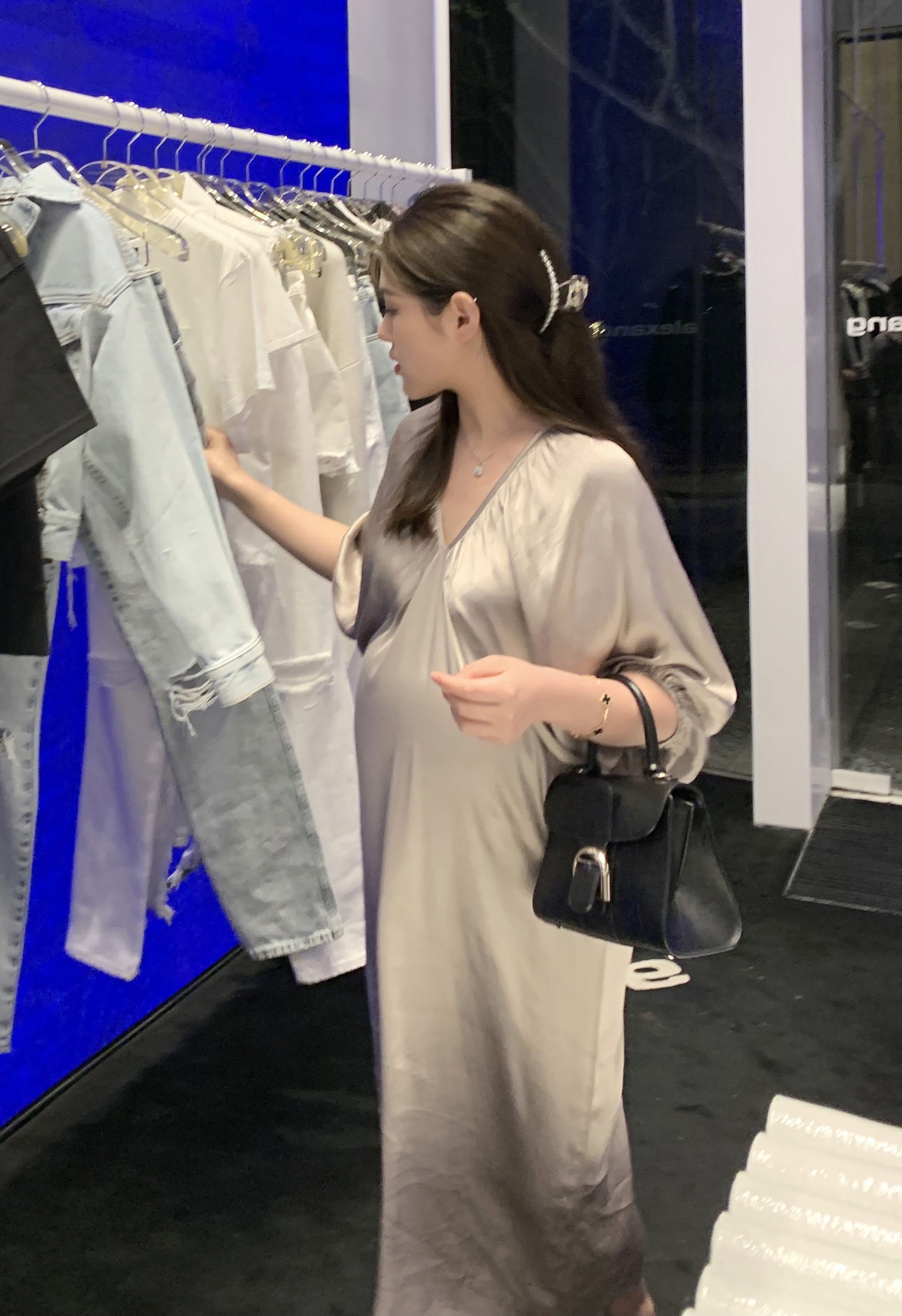 PEIPEI maternity wear acetic acid satin v-neck high-end thin senior dress slim summer career