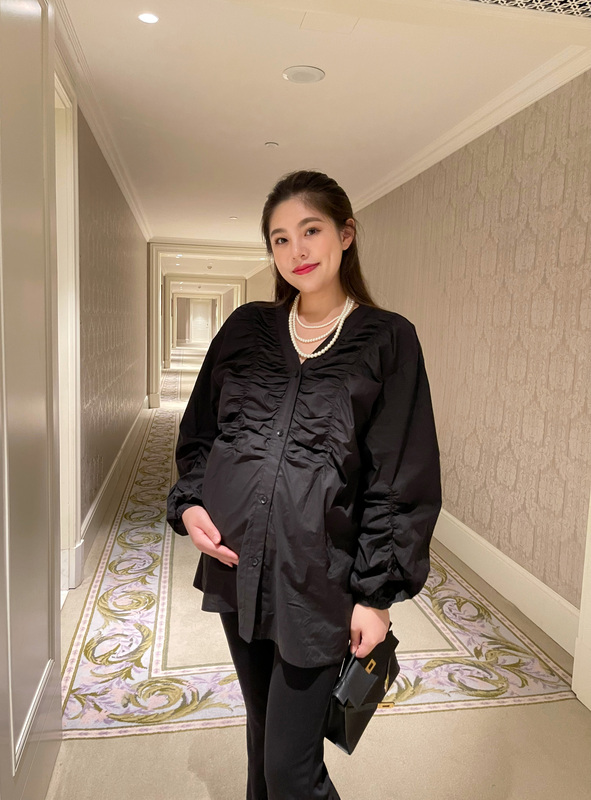 Peipei Maternity Wear Hepburn Style Design Loose Fit Slimming Top Autumn Large Size Loose Fit for Going Out and Traveling