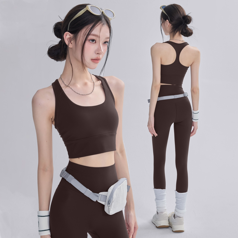 New Maillard Sports Vest Set for Women, High-Waisted Tight-Fitting Nude-Feel Yoga Pants, Pilates Fitness Two-Piece Set New Maillard Sports Vest Set for Women, High-Waisted Tight-Fitting Nude-Feel Yoga Pants, Pilates Fitness Two-Piece Set