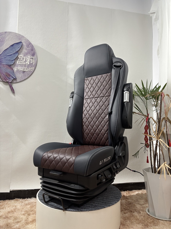 Original Factory Production of Le'Er Aviation Seats, Tianlong Flagship Kx Gx, Chenglong H7, Sany, Shaanxi Automobile, Delong Truck Original Parts