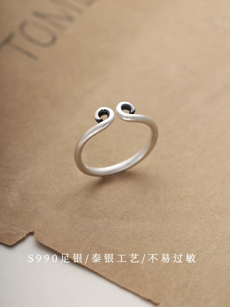 Gu Zhuo s925 bạc sterling ring [Golden Hoop] Nhẫn bạc nguyên chất 990 mở bằng tay Nữ Thắt chặt Lời nguyền Cá tính Nhẫn cặp đôi - Nhẫn