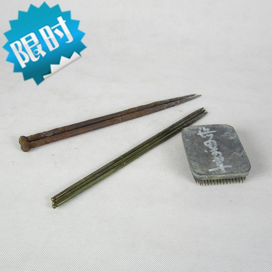 Japan reflux tea set Qing Dynasty Republic of China Wind stove used 2 cast iron Fire chopsticks 3 Bronze Fire Chopsticks Sword Wildfire Chopsticks Charcoal Props