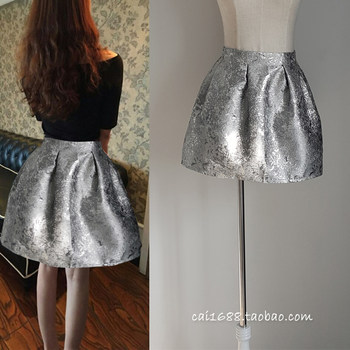 Korean and Japanese New Versatile Metallic Floral Skirt, Slimming Leg-Lengthening Skirt, Spring and Autumn Metallic Thread Embroidered Woven Half Skirt