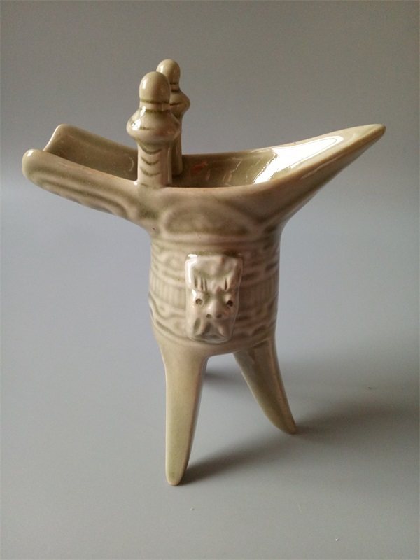 Song Yazhou kiln three - foot high - foot wine cup antiques do old old - fashioned antique porcelain collection hot selling