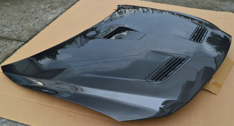 Suitable for Mazda6 Atez retrofit EVO drilling carbon fiber machine cover Carbon fiber handpiece cover Engine cover