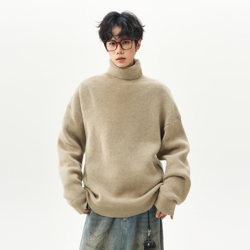 Wukong Has in Stock Winter Retro Solid Color Rolled-Edge Turtleneck Sweater for Men, Trendy Brand, Loose Fit, Couple's Warm Base Knitwear Wukong Has in Stock Winter Retro Solid Color Rolled-Edge Turtleneck Sweater for Men, Trendy Brand, Loose Fit, Couple's Warm Base Knitwear